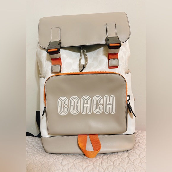 coach Track Backpack In Colorblock Signature Canvas With Coach C8130 - Picture 3 of 4